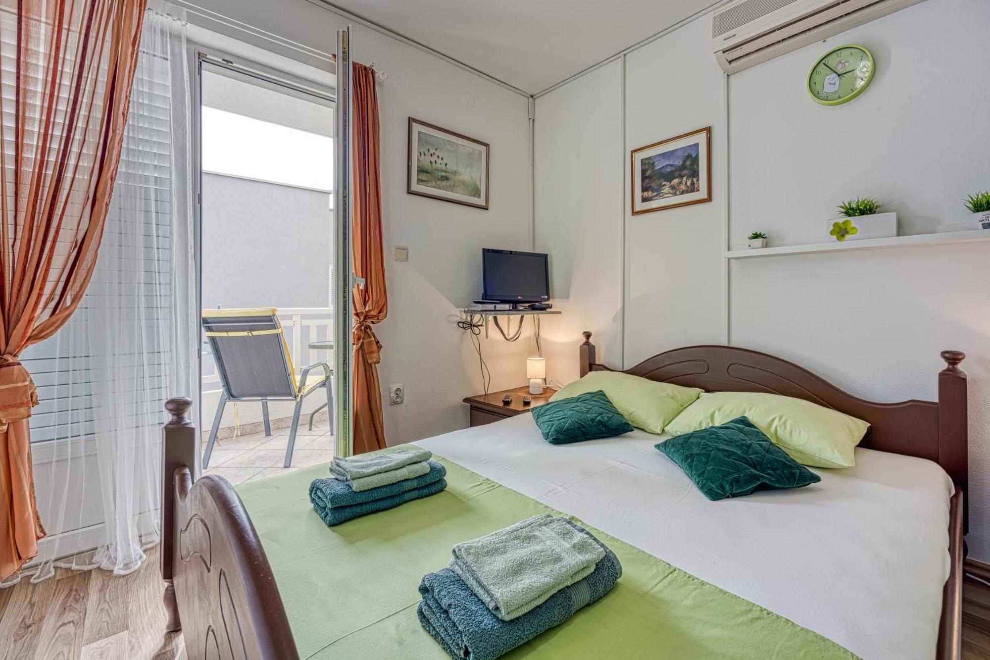 Studio Apartmani Ivanda Makarska Bagian luar foto