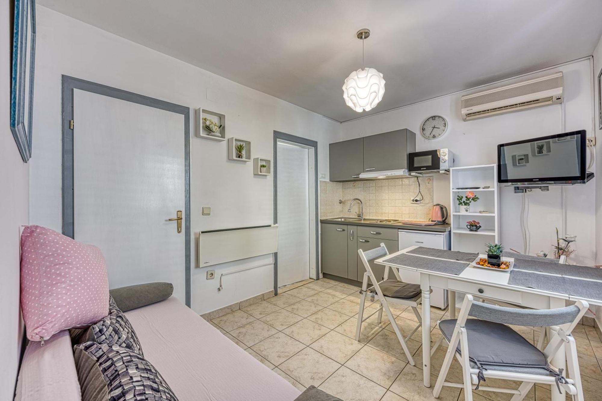 Studio Apartmani Ivanda Makarska Bagian luar foto