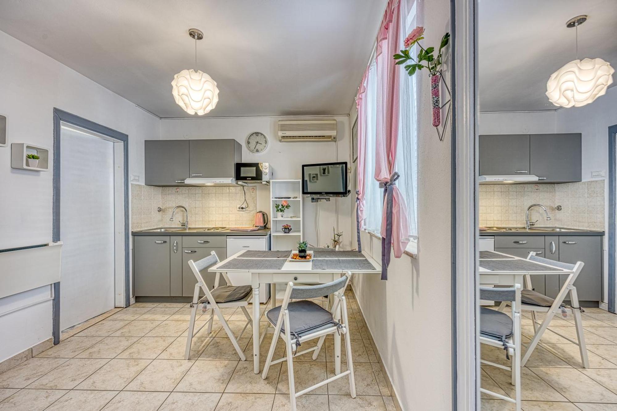 Studio Apartmani Ivanda Makarska Bagian luar foto