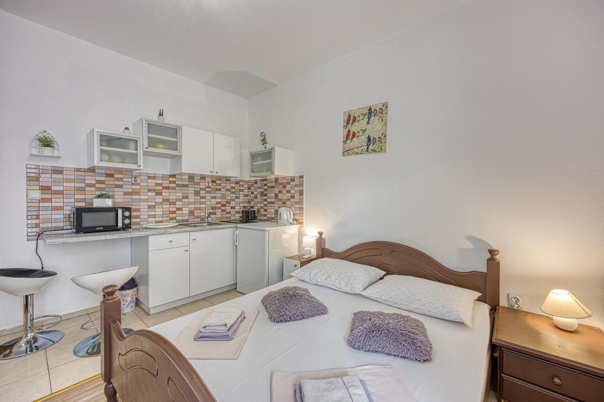 Studio Apartmani Ivanda Makarska Bagian luar foto